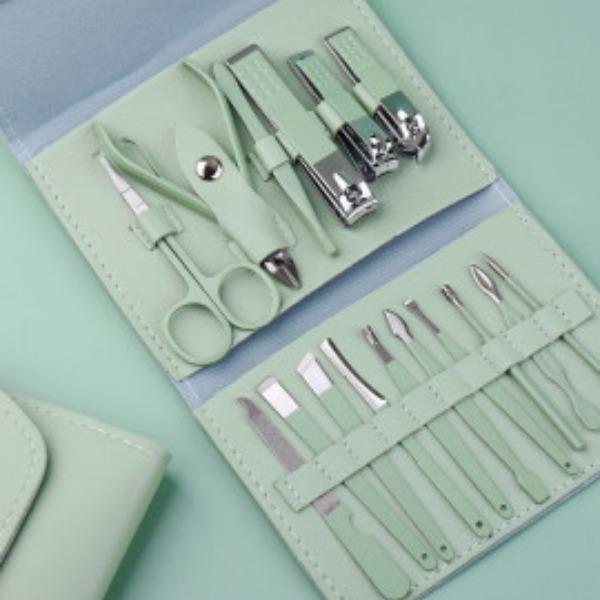 Stainless Steel Mani Pedi Kit